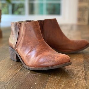 Matisse El Toro ankle bootie in Cognac